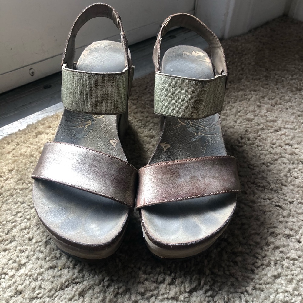 OTBT Shoes